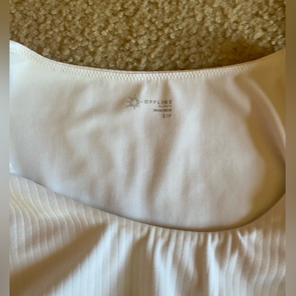 offline crop top - Picture 4 of 4